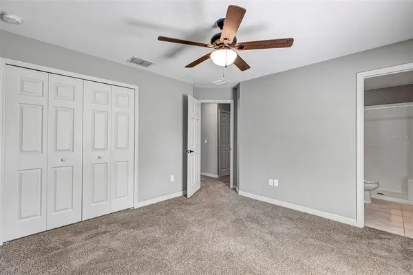 $1,600 | 7 Locust Loop Circle, Ocala, FL 34472