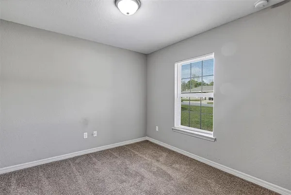$1,600 | 7 Locust Loop Circle, Ocala, FL 34472