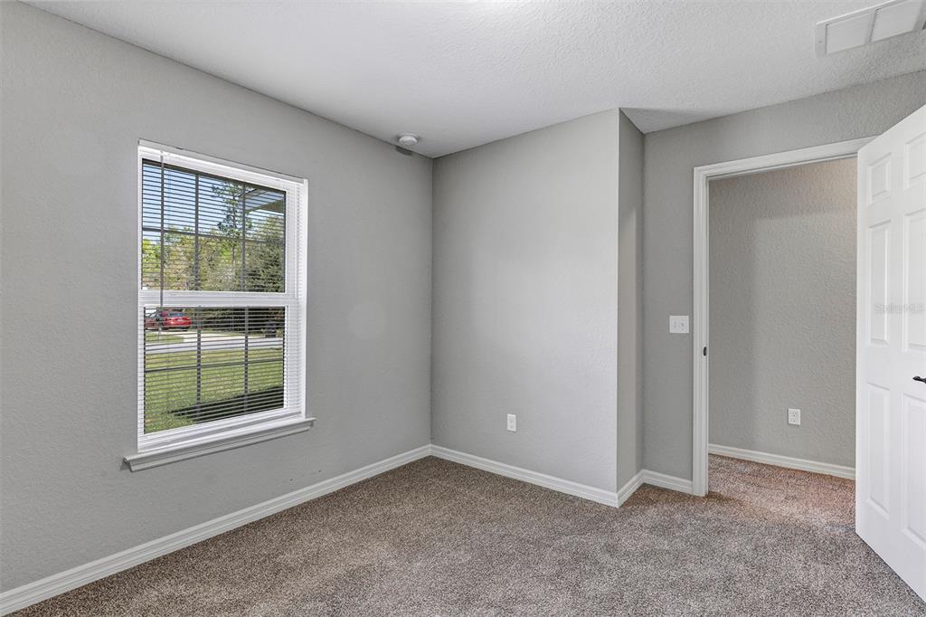 7 Locust Loop Circle Ocala, FL 34472 - Photo 25 of 36