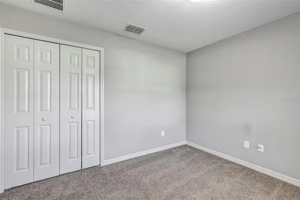 $1,600 | 7 Locust Loop Circle, Ocala, FL 34472