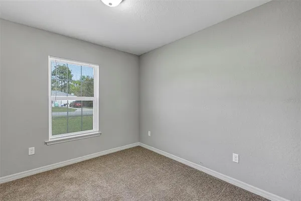 $1,600 | 7 Locust Loop Circle, Ocala, FL 34472