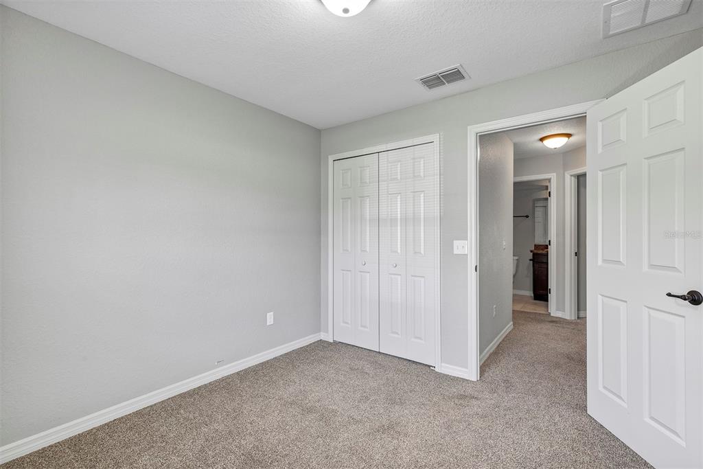 7 Locust Loop Circle Ocala, FL 34472 - Photo 29 of 36