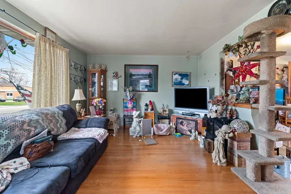$274,900 | 608 Knight Avenue, Neenah, WI 54956