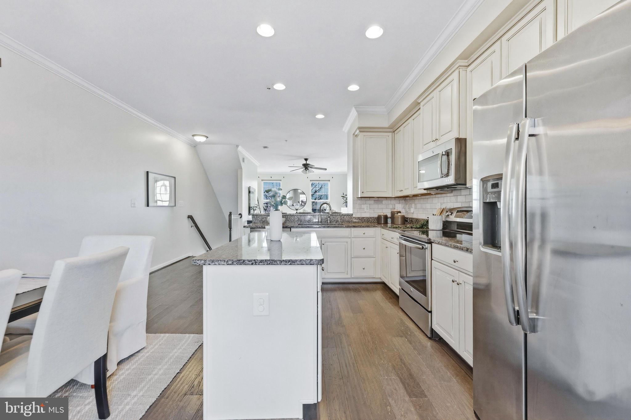 966 South Macon Street Baltimore, MD 21205 - Photo 11 of 39