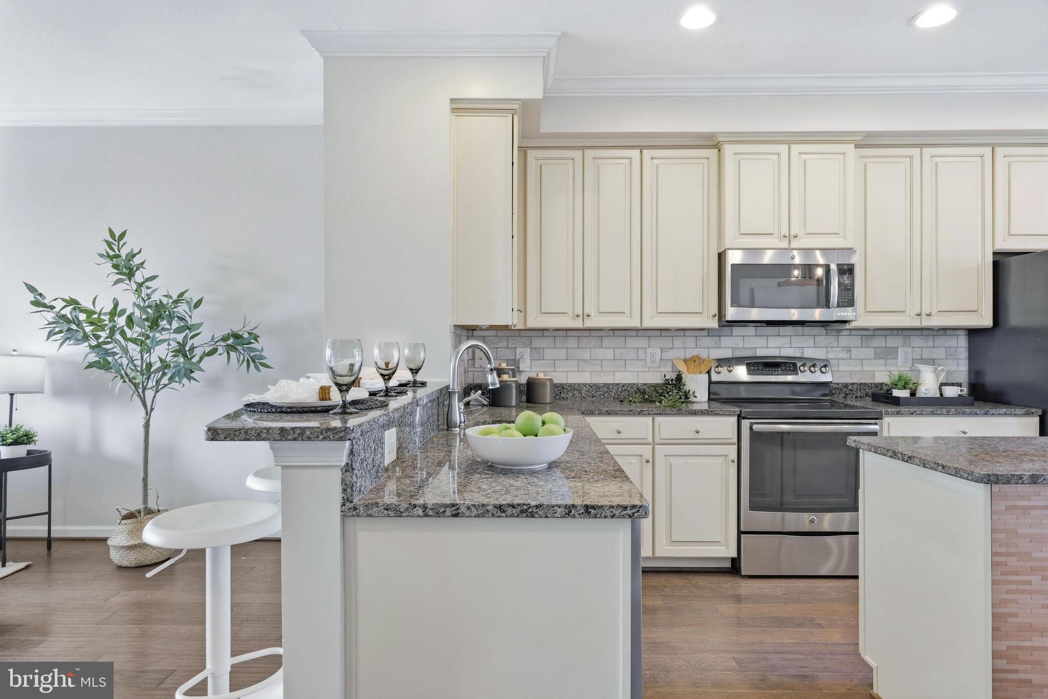 966 South Macon Street Baltimore, MD 21205 - Photo 15 of 39