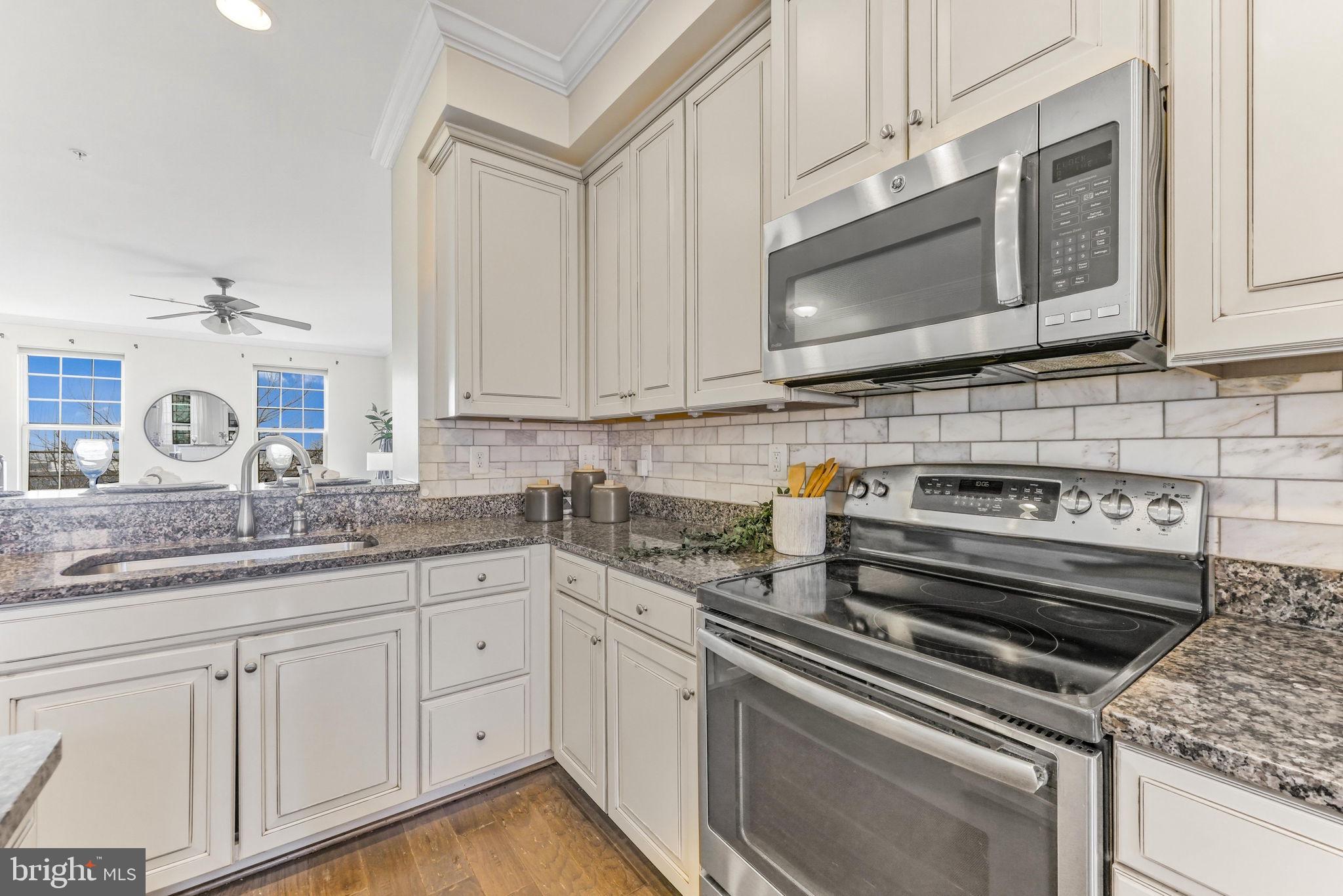 966 South Macon Street Baltimore, MD 21205 - Photo 17 of 39