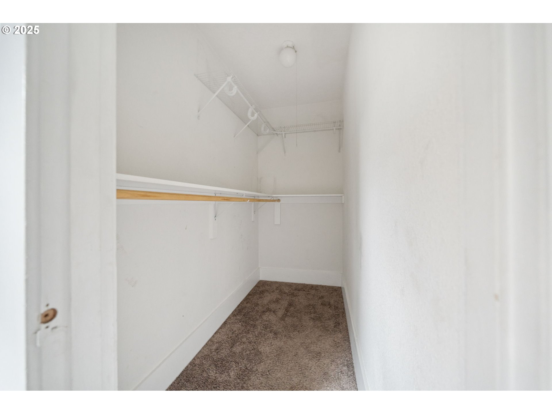 283 18th Avenue Longview, WA 98632 - Photo 14 of 25