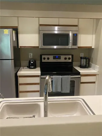 $1,500 | 4521 Morningside, Unit 6, Sarasota, FL 34235