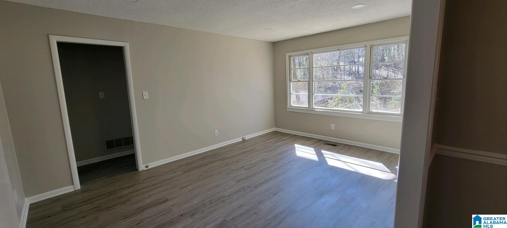 3015 Devon Road Bessemer, AL 35023 - Photo 8 of 13 Gallery Image 8