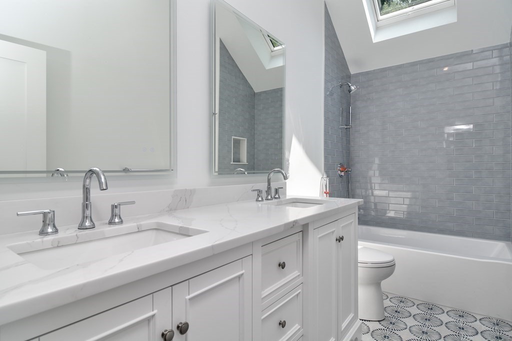 20 Woodridge Road Dover, MA 02030 - Photo 17 of 30 Gallery Image 17