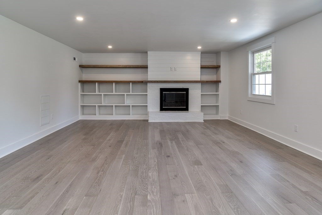 20 Woodridge Road Dover, MA 02030 - Photo 19 of 30 Gallery Image 19