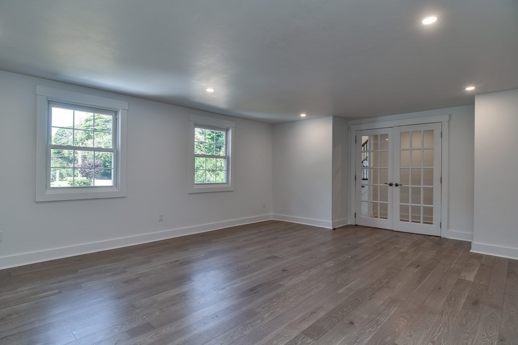 20 Woodridge Road Dover, MA 02030 - Photo 20 of 30 Gallery Image 20