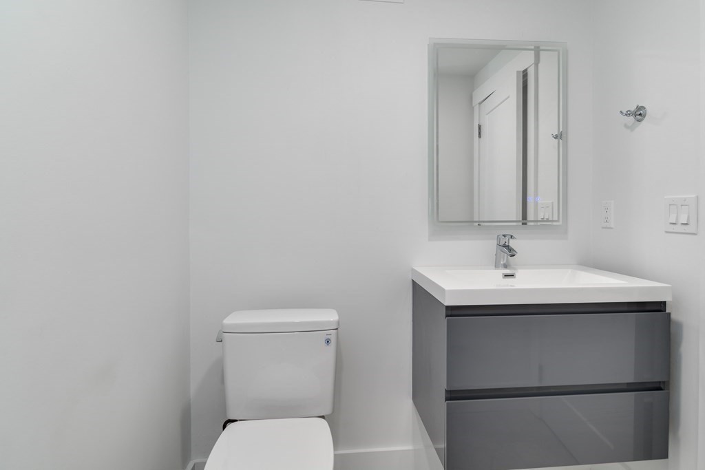 20 Woodridge Road Dover, MA 02030 - Photo 22 of 30 Gallery Image 22