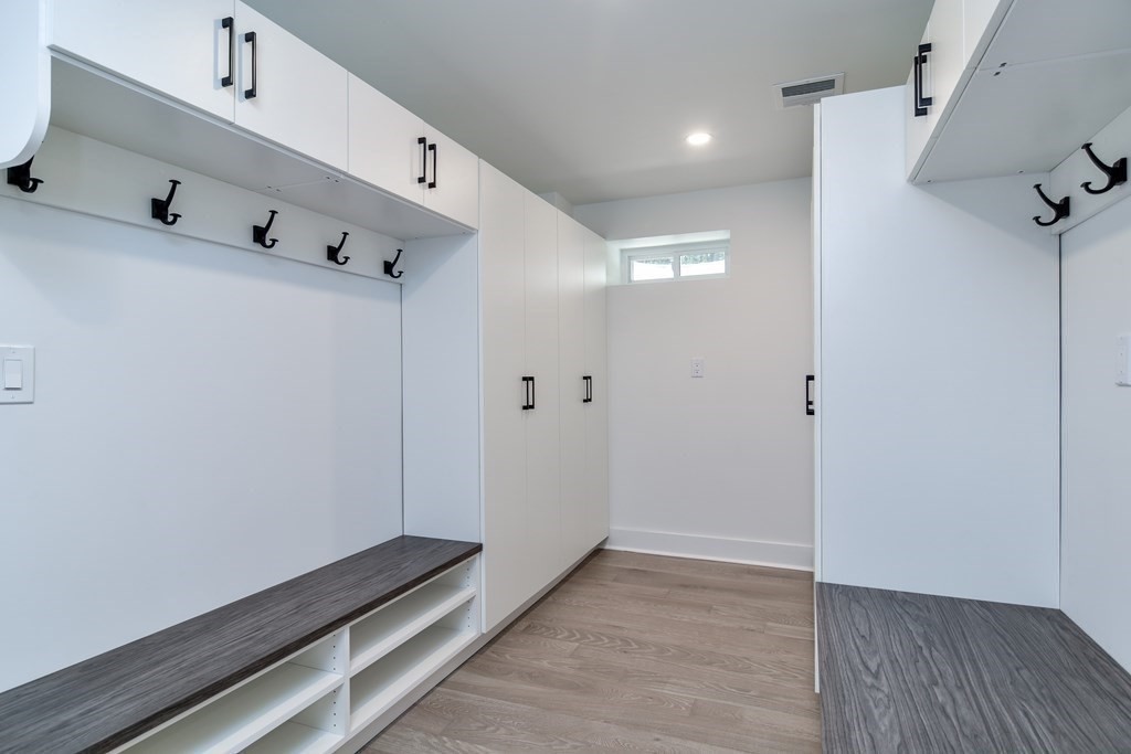 20 Woodridge Road Dover, MA 02030 - Photo 24 of 30 Gallery Image 24