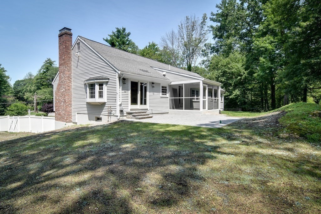 20 Woodridge Road Dover, MA 02030 - Photo 28 of 30 Gallery Image 28