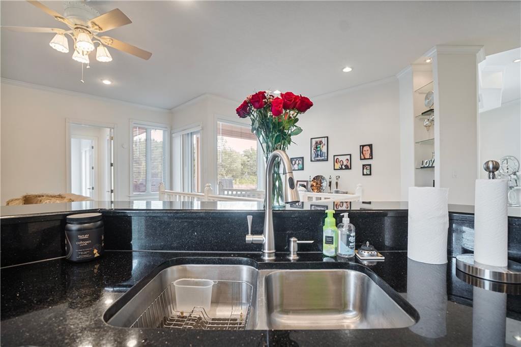 1702 Cedar Ridge Road Parsons, KS 67357 - Photo 37 of 99