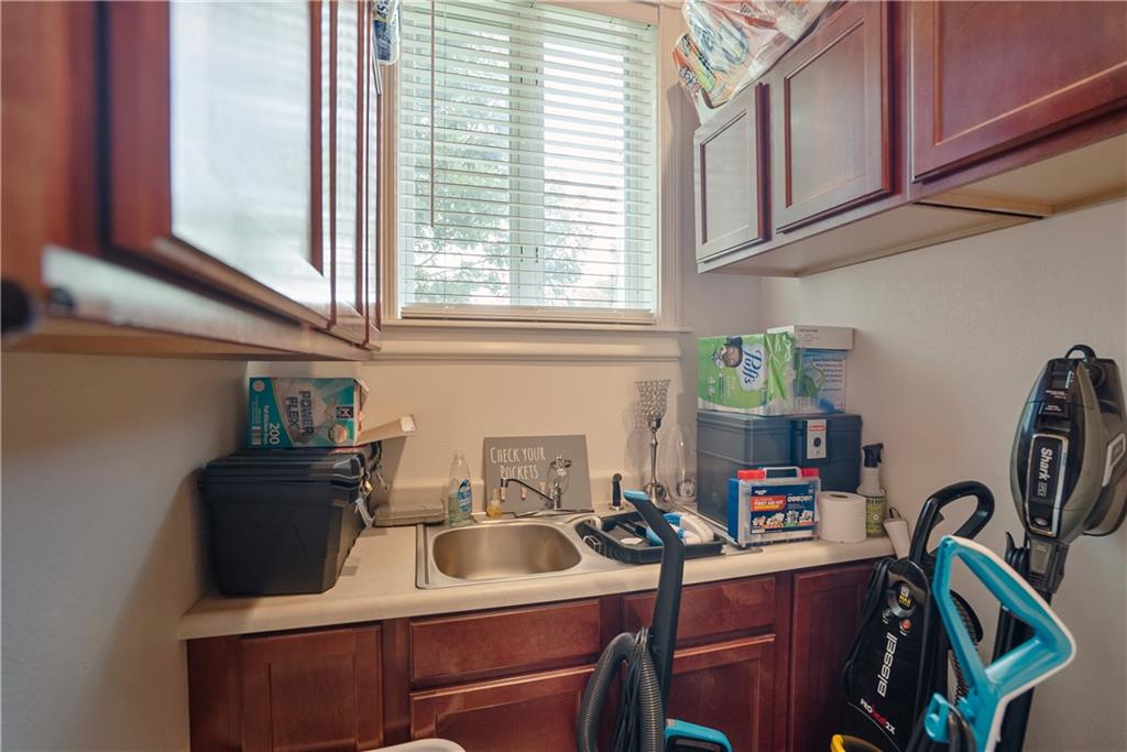 1702 Cedar Ridge Road Parsons, KS 67357 - Photo 43 of 99