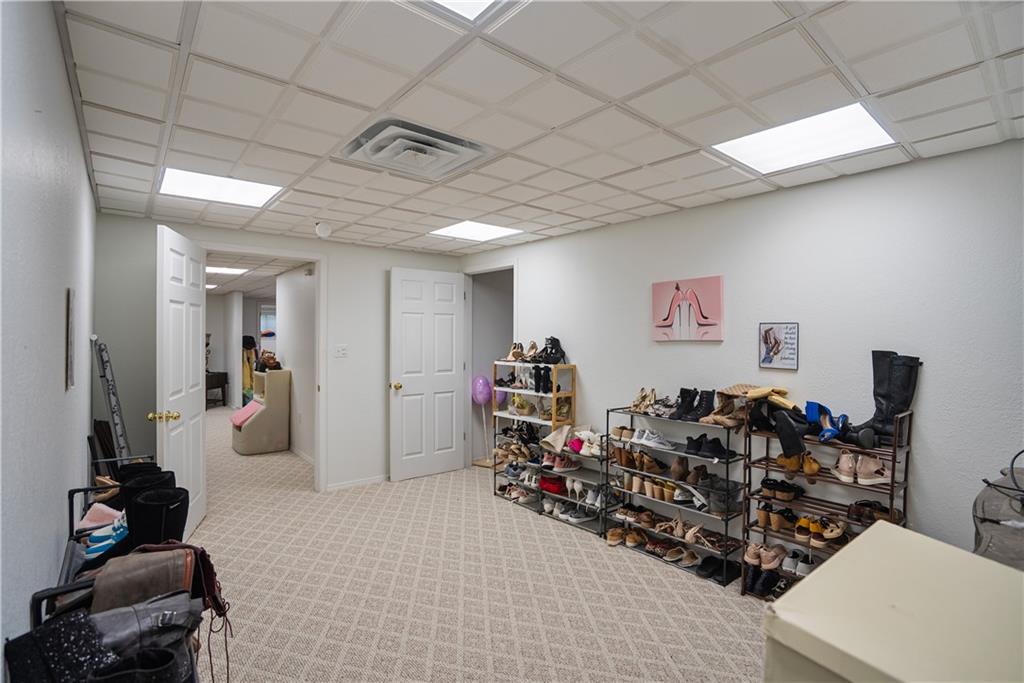 1702 Cedar Ridge Road Parsons, KS 67357 - Photo 72 of 99