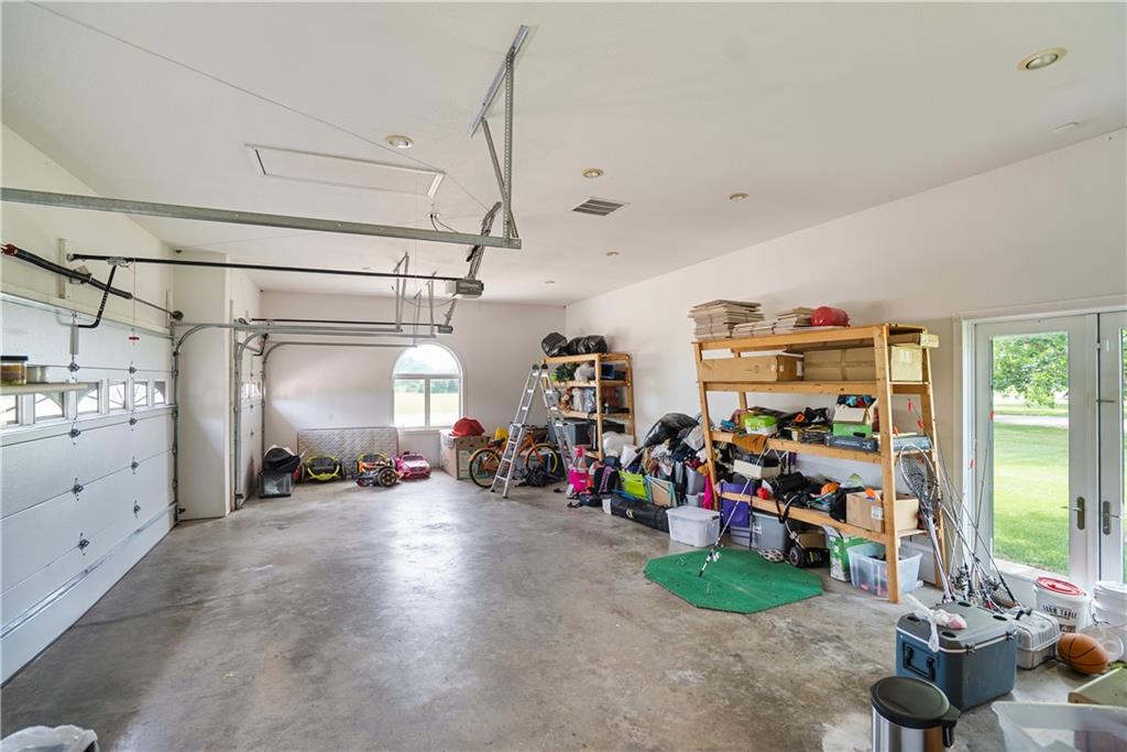 1702 Cedar Ridge Road Parsons, KS 67357 - Photo 77 of 99