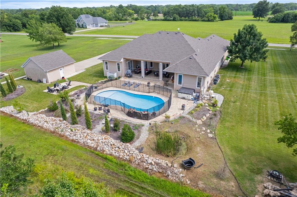 1702 Cedar Ridge Road Parsons, KS 67357 - Photo 96 of 99