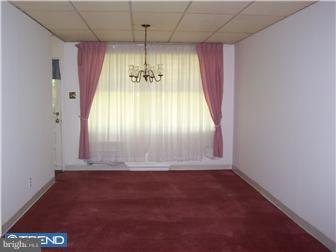 504 Salsbury Road Cherry Hill, NJ 08034 - Photo 6 of 12 Dining Room