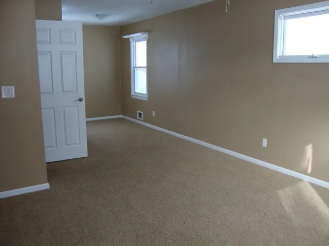 $427,000 | 314 Southwest Walnut Street, Lee's Summit, MO 64063