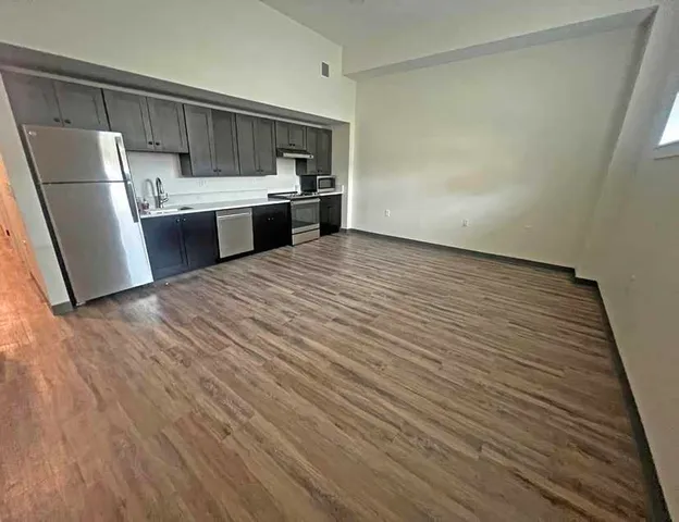 $10,200,000 | 1217 Elm Street, Manchester, NH 03101