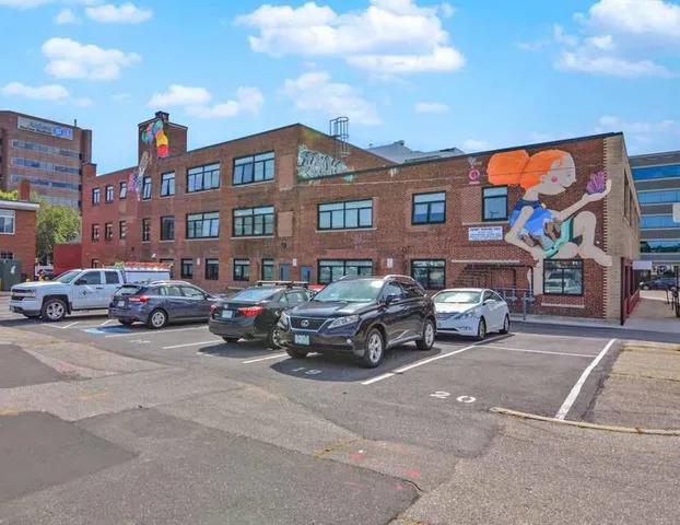 $10,200,000 | 1217 Elm Street, Manchester, NH 03101