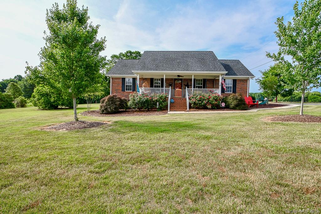 7909 Landsford Road Monroe, NC 28112 - Photo 2 of 27