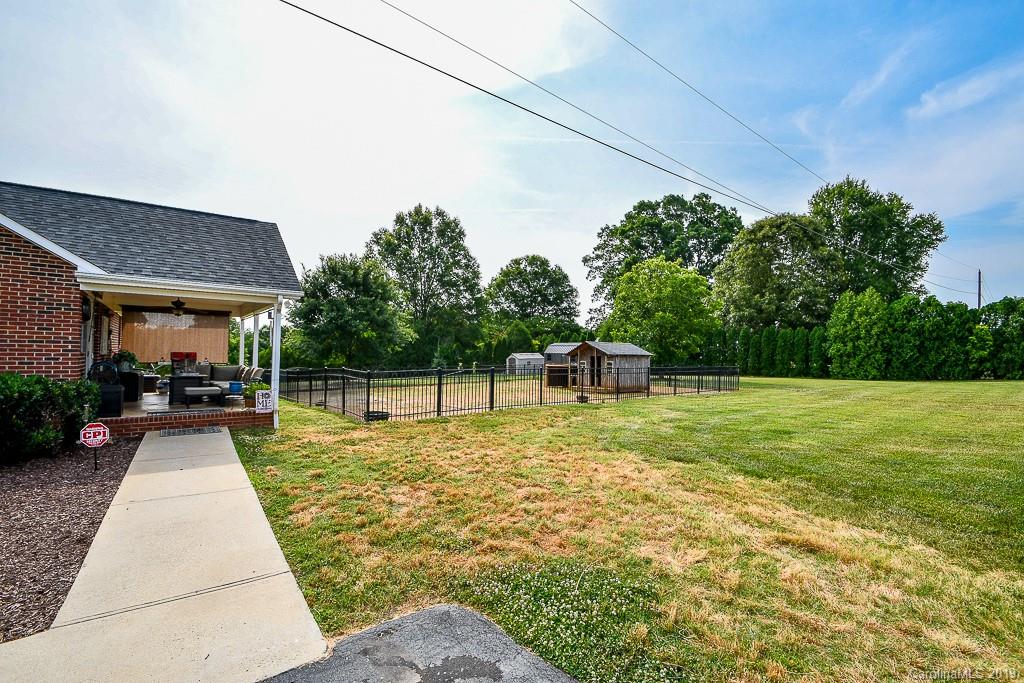 7909 Landsford Road Monroe, NC 28112 - Photo 10 of 27