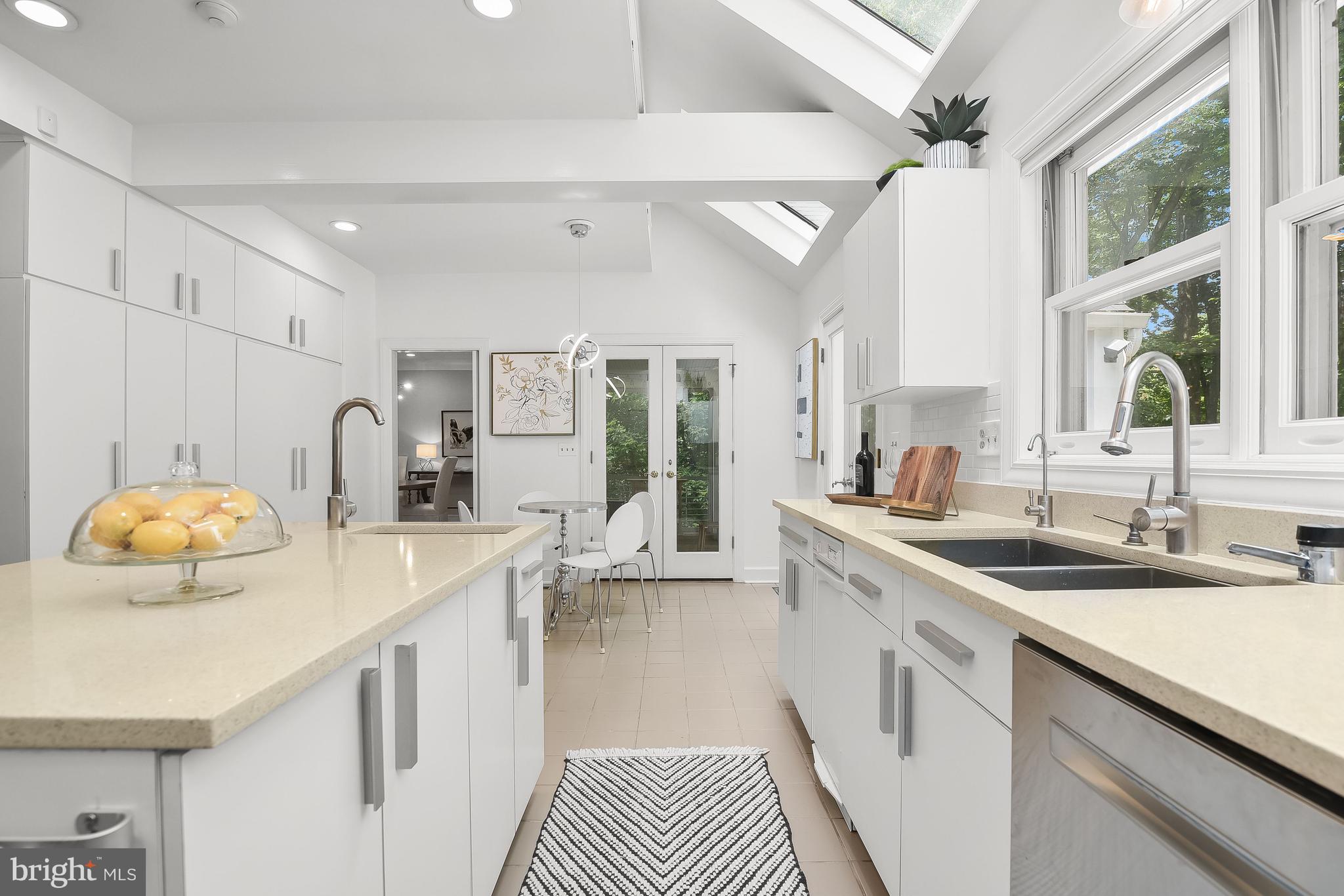 4240 Blue Barrow Ride Ellicott City, MD 21042 - Photo 28 of 86 Eat-in Kitchen & Beamed Ceiling