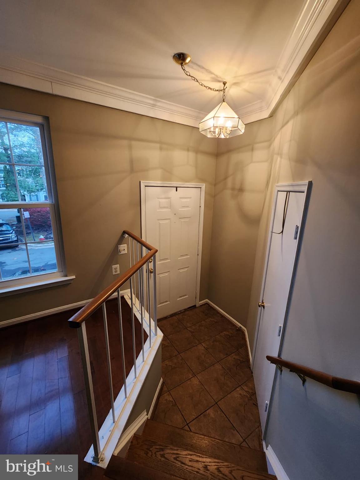 45033 Fellowship Square Ashburn, VA 20147 - Photo 13 of 37 a view of a hallway with windows