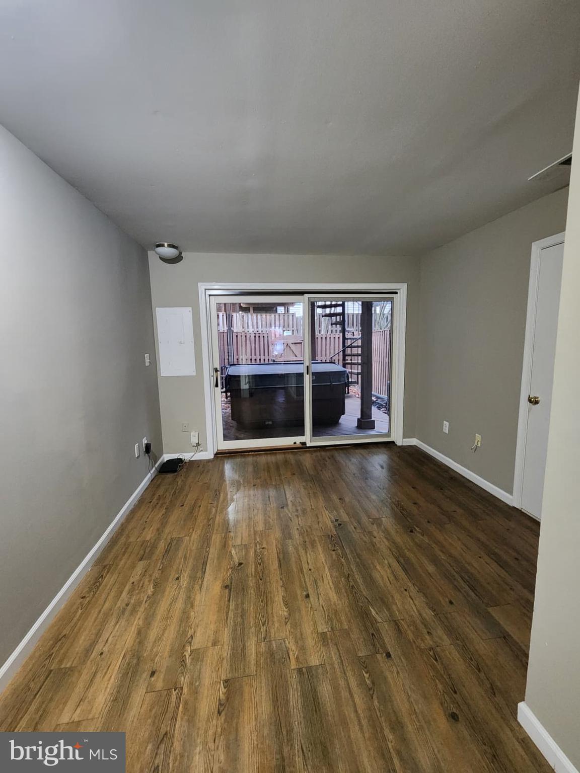 45033 Fellowship Square Ashburn, VA 20147 - Photo 36 of 37 wooden floor in an empty room with a window