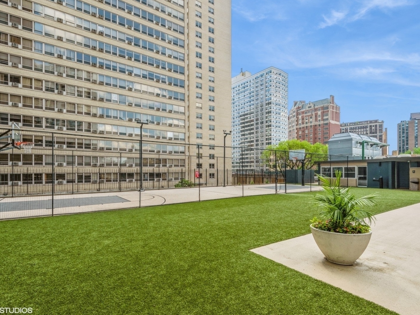 655 West Irving Park Road, Unit 5411 Chicago, IL 60613 - Photo 25 of 31 Gallery Image 25