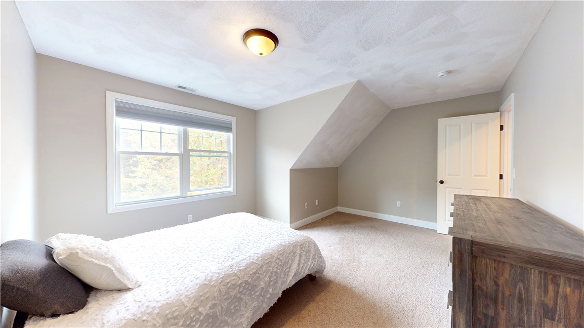 23 Spring Green Road Lincoln, RI 02865 - Photo 12 of 17 Gallery Image 12