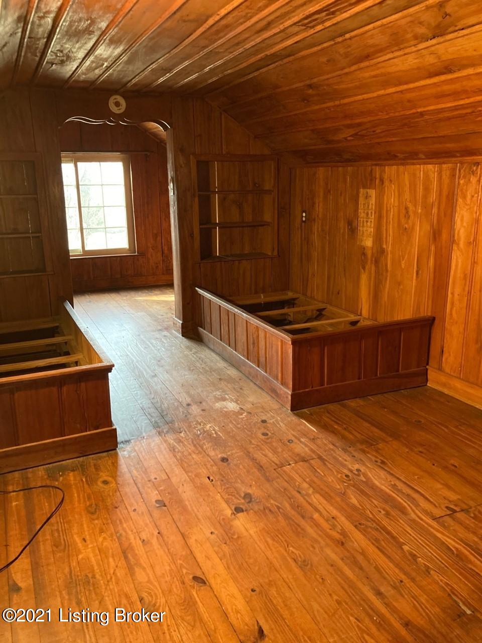 8512 Ferndale Road Louisville, KY 40291 - Photo 29 of 55 Bedroom 3 2nd level 1