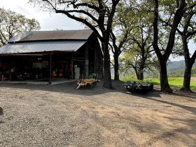 $3,850,000 | 4060 Monticello Road, Napa, CA 94558