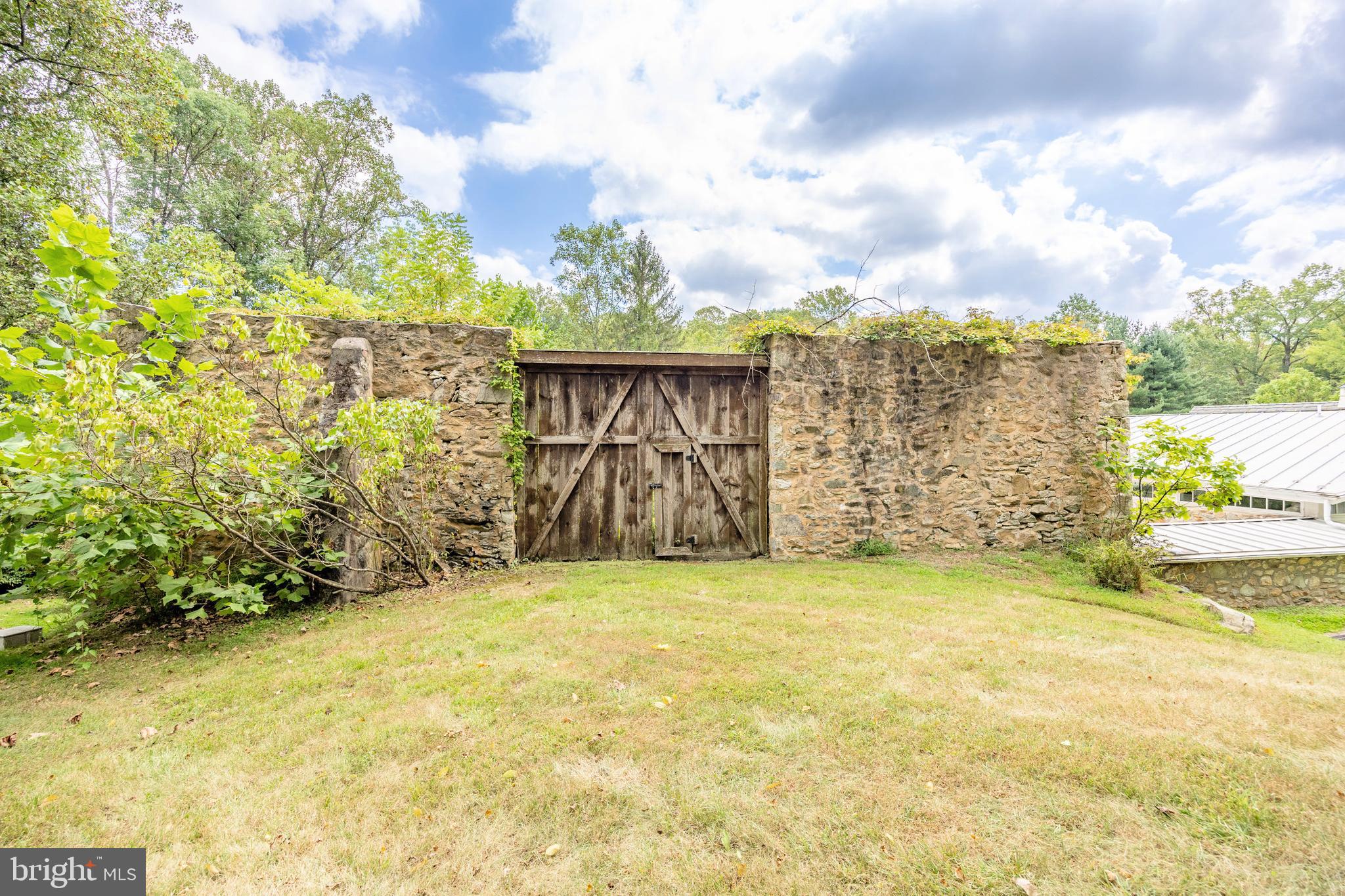 580 Reeds Road Downingtown, PA 19335 - Photo 64 of 81 Old barn facade --- overlooks pool area