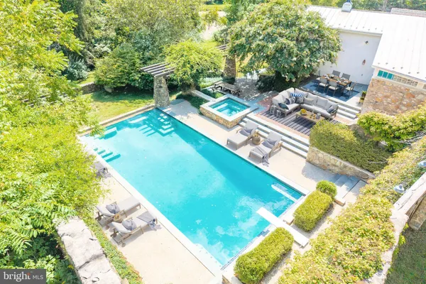 $1,700,000 | 580 Reeds Road, Downingtown, PA 19335