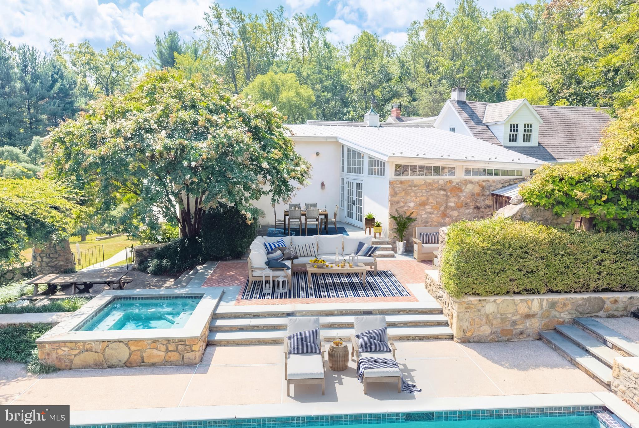 580 Reeds Road Downingtown, PA 19335 - Photo 74 of 82 Perfect for both everday living & entertaining