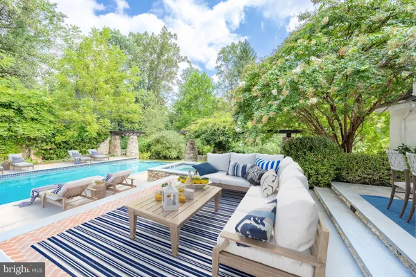 $1,700,000 | 580 Reeds Road, Downingtown, PA 19335