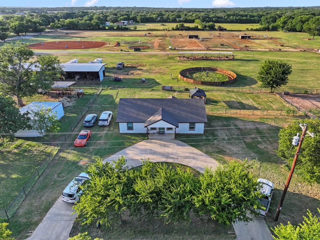 711 County Road 701 Cleburne, TX 76031 - Photo 1 of 37