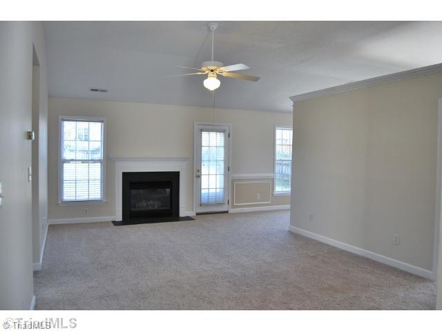 1767 Spring Path Trail Clemmons, NC 27012 - Photo 4 of 16 Living Room.