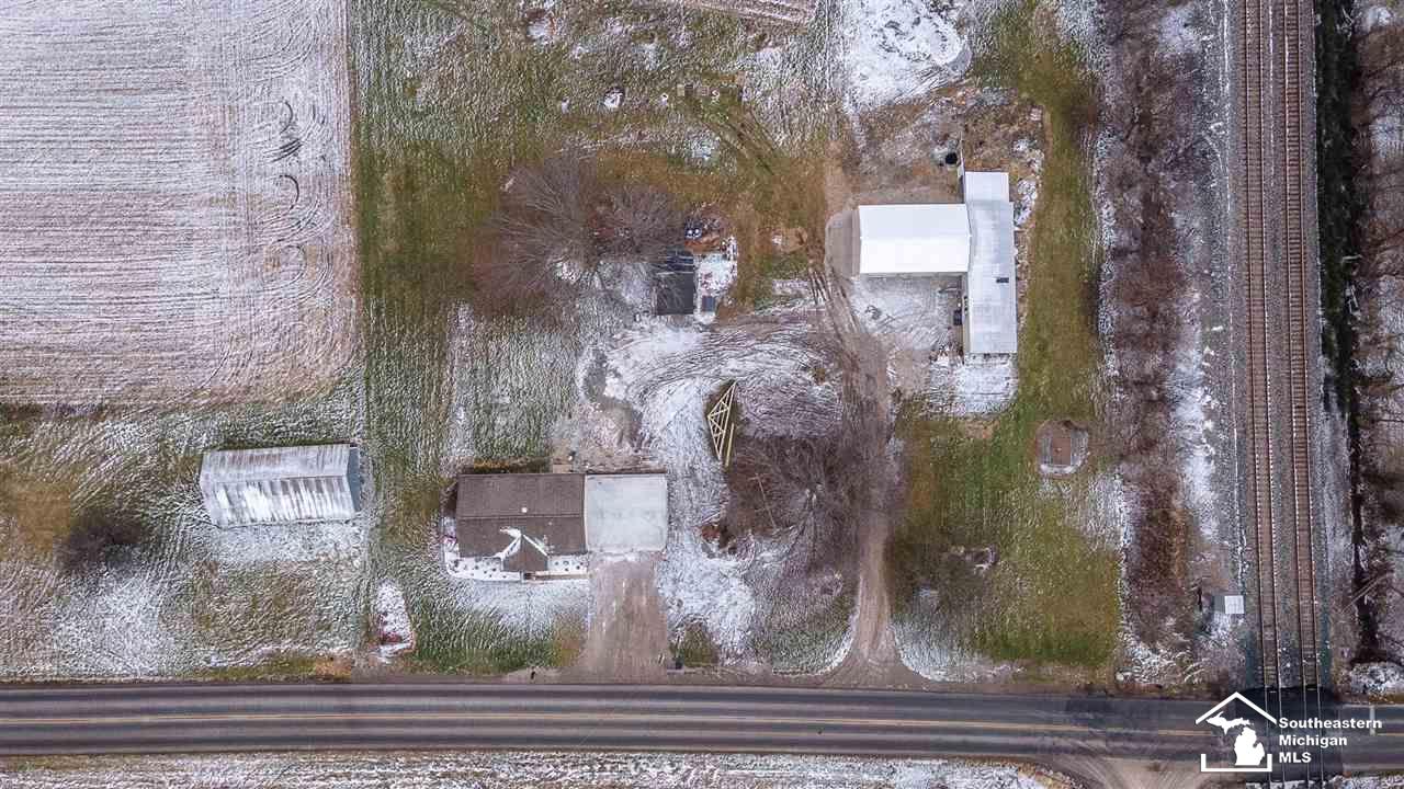 975 West Sigler Road Carleton, MI 48117 - Photo 37 of 39 Gallery Image 37