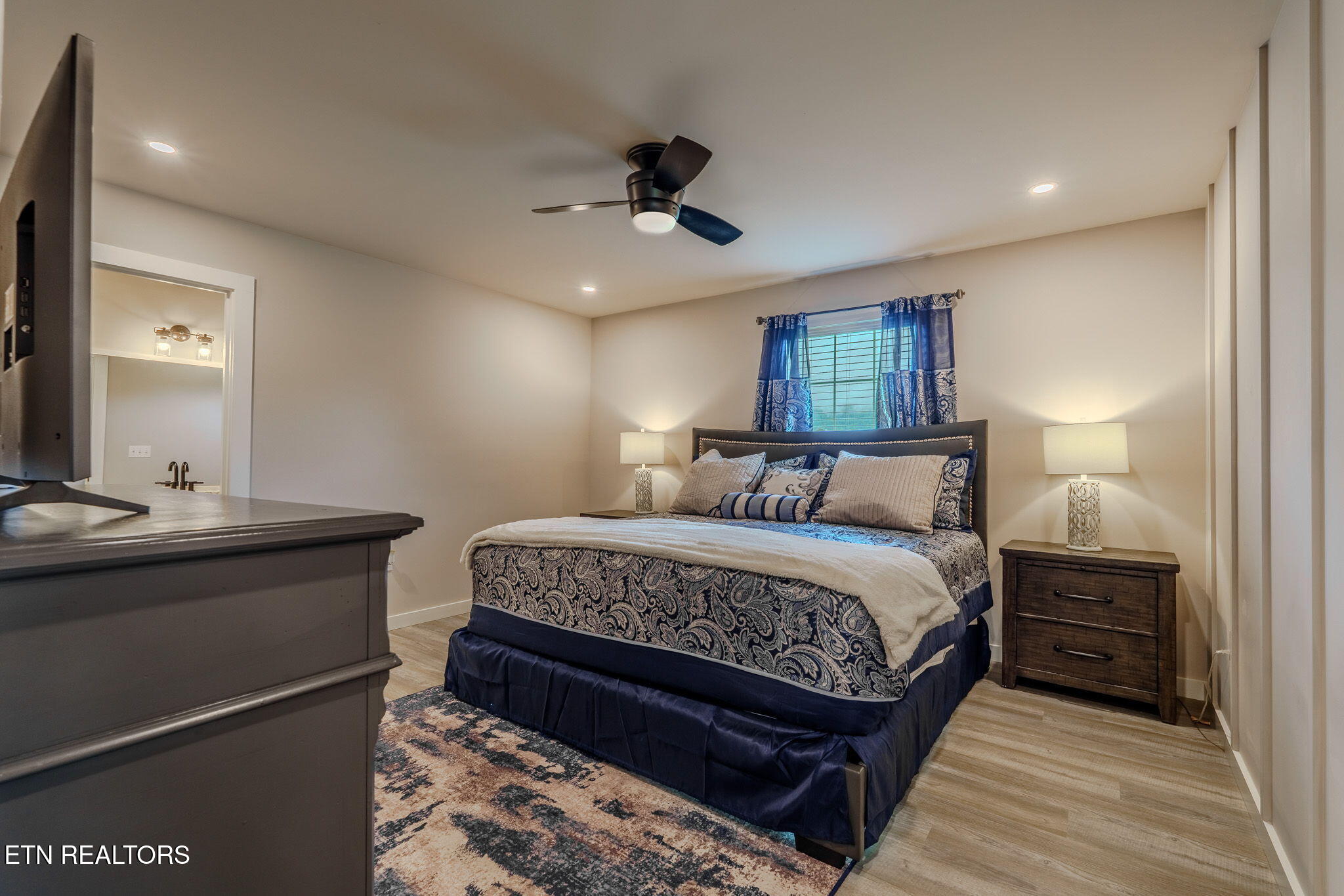 214 Morton Road La Follette, TN 37766 - Photo 12 of 37 19-web-or-mls-_DSC0774-HDR