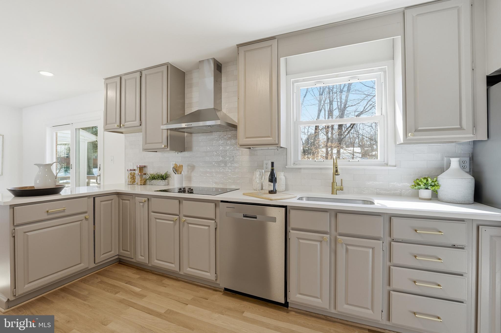 6802 Sydenstricker Road Springfield, VA 22153 - Photo 19 of 50