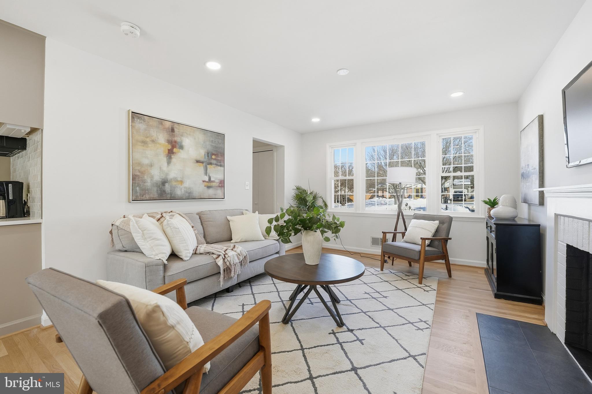 6802 Sydenstricker Road Springfield, VA 22153 - Photo 25 of 50