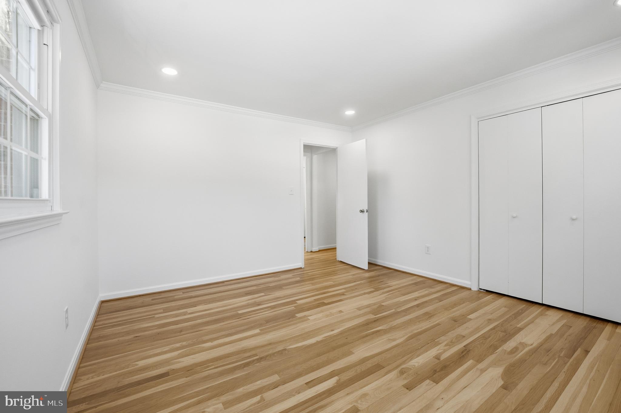 6802 Sydenstricker Road Springfield, VA 22153 - Photo 29 of 50