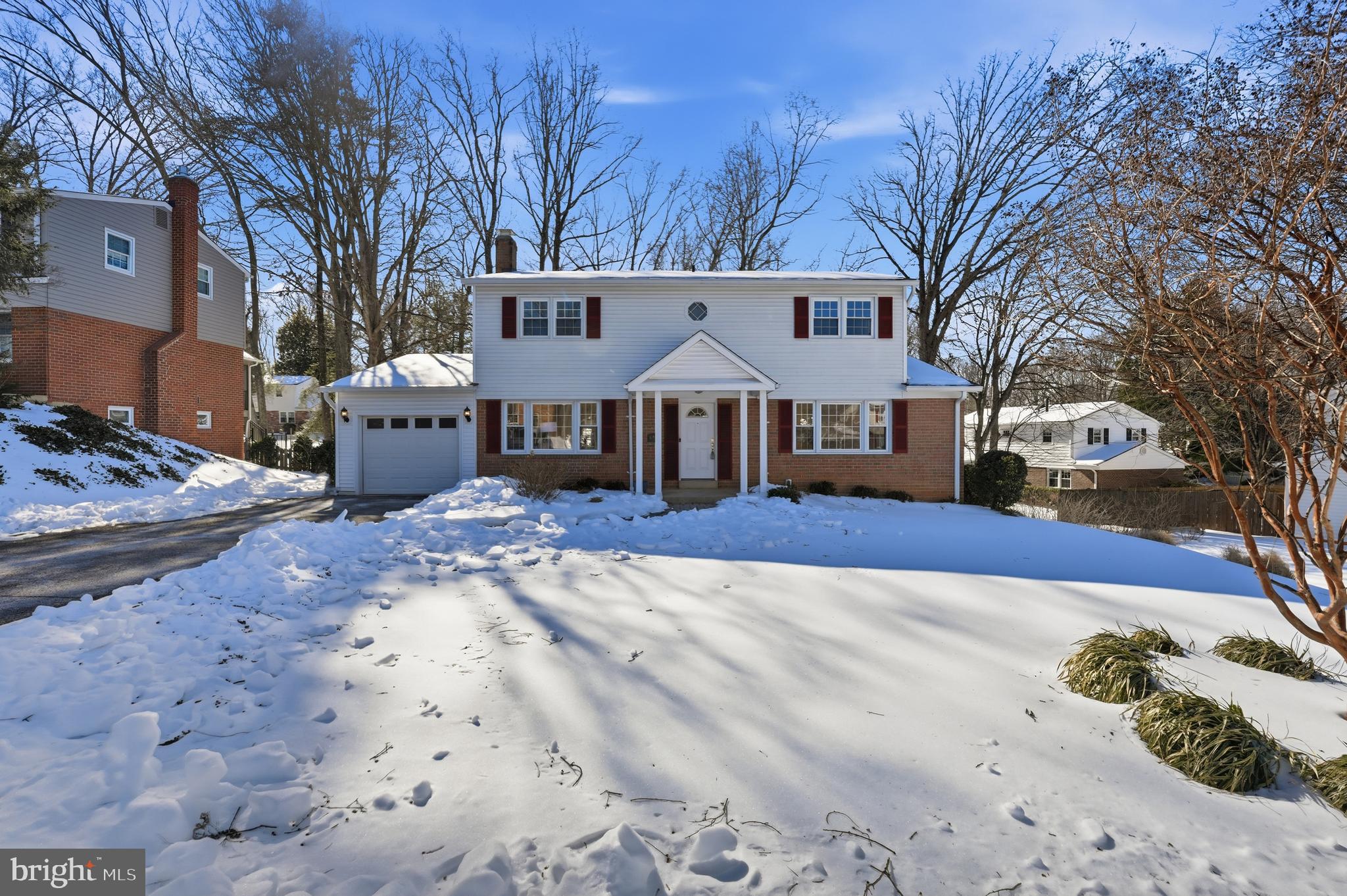 6802 Sydenstricker Road Springfield, VA 22153 - Photo 3 of 50