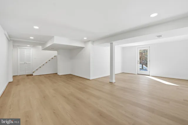 $849,900 | 6802 Sydenstricker Road, Springfield, VA 22153